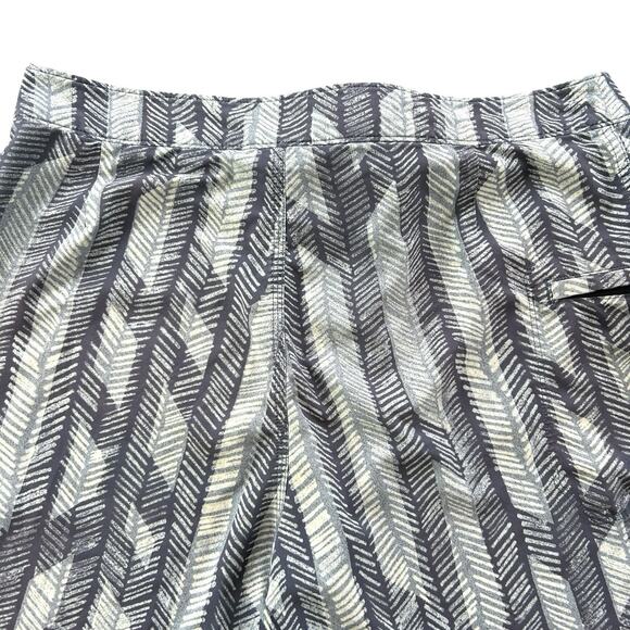 Outerknown Kelly Slater Surf Board Shorts Mens 34 Blue Chevron Athleisure Swim - Picture 6 of 12